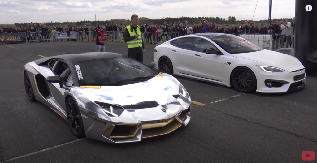 lambo vs model s race