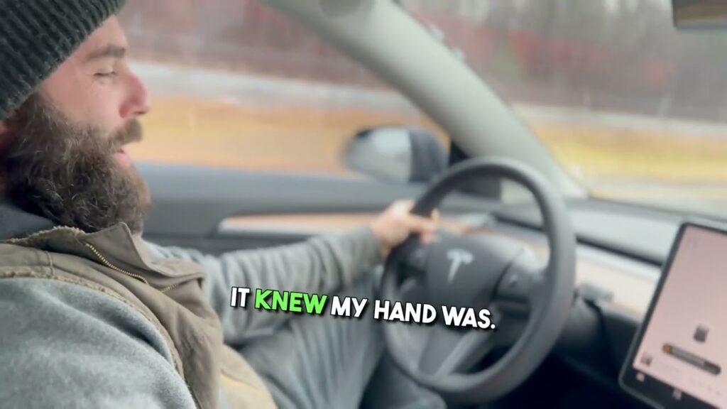 Testing TESLA SELF DRIVING mode for the first time